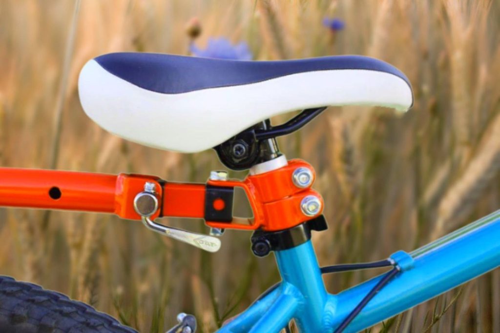 Système de traction de vélo Tire-Velo pour tracter un vélo enfant
